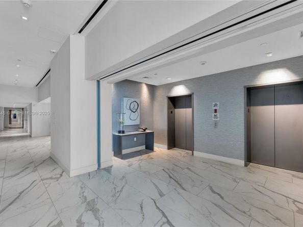 3535 S Ocean Dr 1405, Hollywood FL 33019