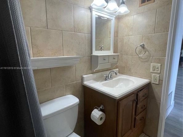 900 NE 18th Ave 1004, Fort Lauderdale FL 33304