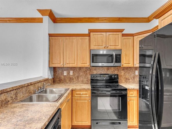 Undisclosed Address #A11718457, Miami FL 33177