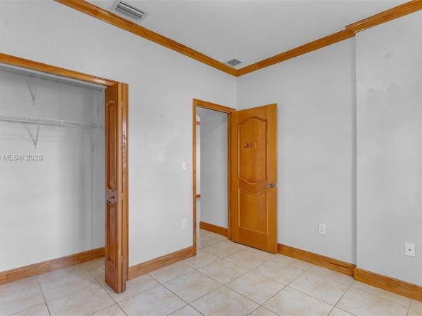 Undisclosed Address #A11718457, Miami FL 33177