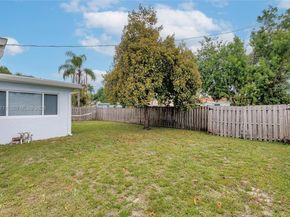 819 N 32nd Ave, Hollywood FL 33021