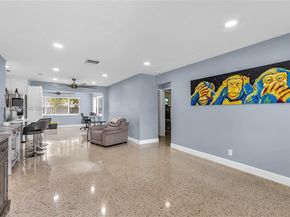 819 N 32nd Ave, Hollywood FL 33021