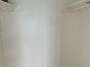 484 NW 165th St Rd A516, Miami FL 33169