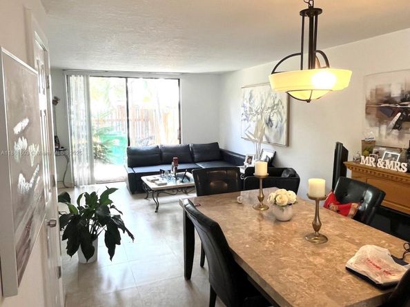 13190 SW 10th Ter, Miami FL 33184