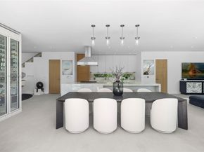 4433 N Bay Rd, Miami Beach FL 33140