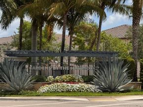 11981 SW 150th Pl, Miami FL 33196