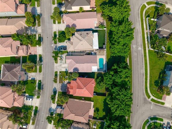 15819 NW 4th St, Pembroke Pines FL 33028