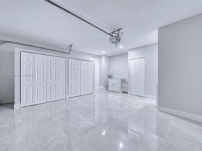 15819 NW 4th St, Pembroke Pines FL 33028