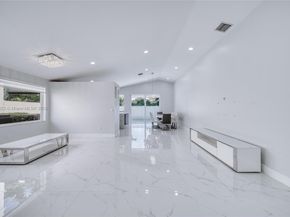 15819 NW 4th St, Pembroke Pines FL 33028