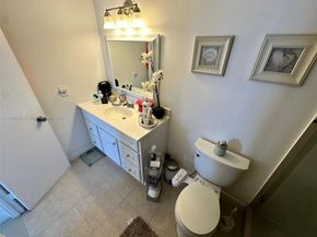 2201 S Ocean Dr 904, Hollywood FL 33019