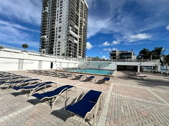 2201 S Ocean Dr 904, Hollywood FL 33019