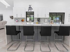8022 NW 84th Ter, Tamarac FL 33321