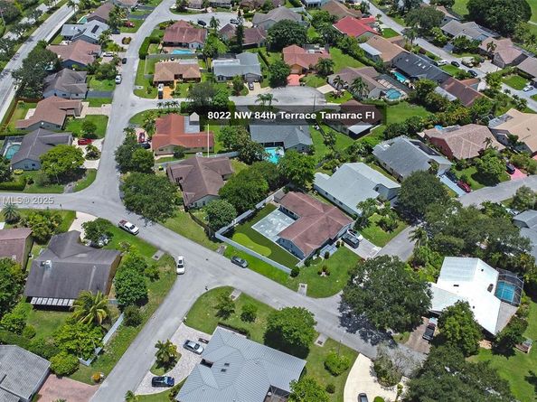 8022 NW 84th Ter, Tamarac FL 33321