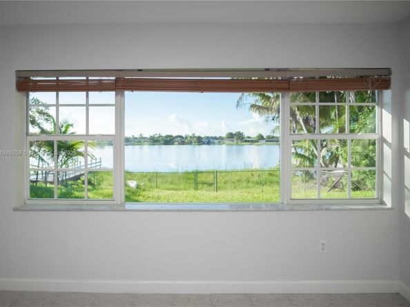 15002 SW 67th Ln, Miami FL 33193