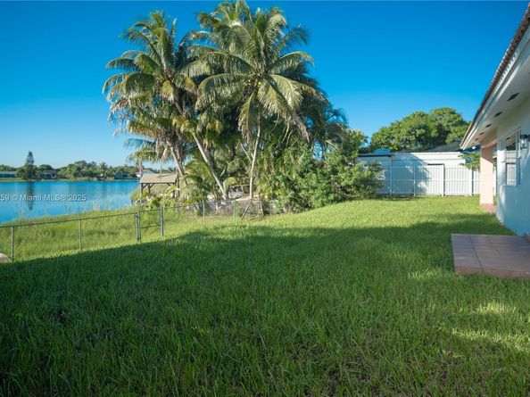 15002 SW 67th Ln, Miami FL 33193