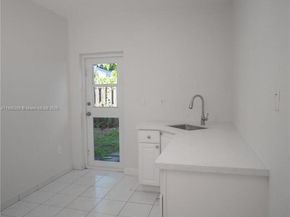 15002 SW 67th Ln, Miami FL 33193