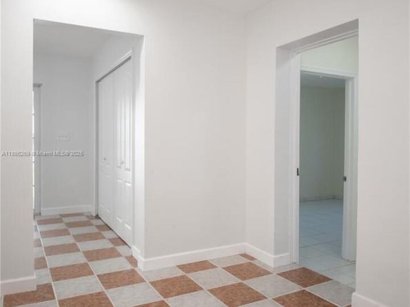 15002 SW 67th Ln, Miami FL 33193