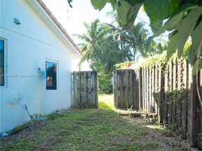 15002 SW 67th Ln, Miami FL 33193
