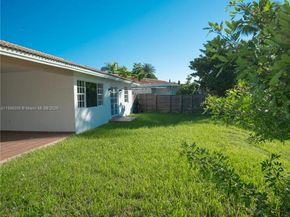 15002 SW 67th Ln, Miami FL 33193