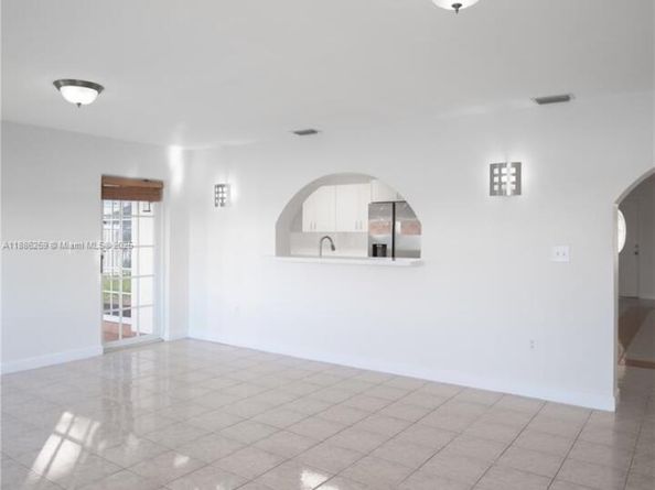 15002 SW 67th Ln, Miami FL 33193