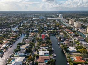 2305 Magnolia Dr, North Miami FL 33181