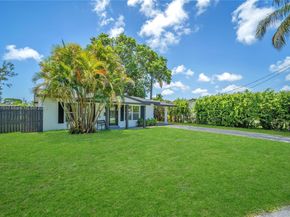 1840 NW 32nd St, Oakland Park FL 33309
