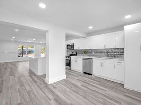 1840 NW 32nd St, Oakland Park FL 33309