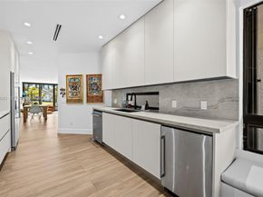 2662 NE 135th St, North Miami FL 33181