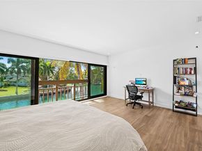 2662 NE 135th St, North Miami FL 33181