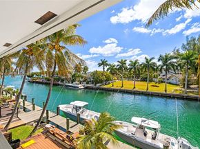 2662 NE 135th St, North Miami FL 33181