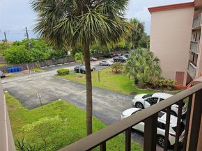 1103 NW 58th Ter 417, Sunrise FL 33313