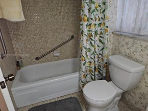 1103 NW 58th Ter 417, Sunrise FL 33313