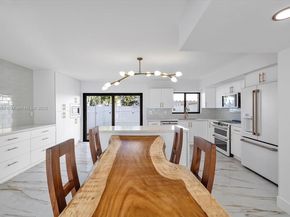 16449 NE 26th Ave 16, North Miami Beach FL 33160