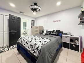 10433 SW 21st Ter, Miami FL 33165