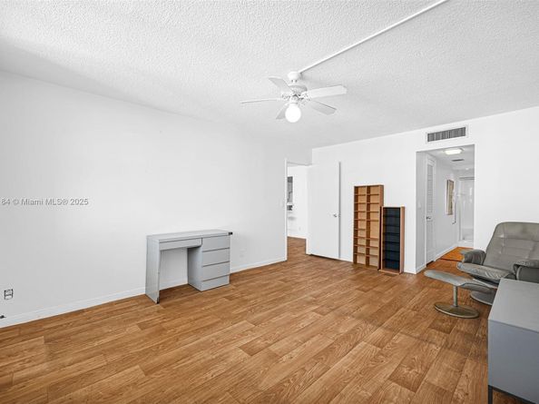 1410 S Ocean Dr 1603, Hollywood FL 33019