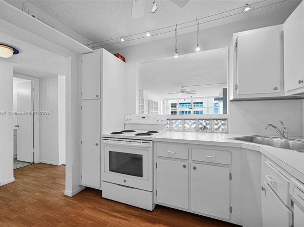 1410 S Ocean Dr 1603, Hollywood FL 33019