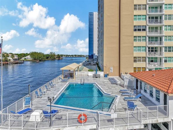 1410 S Ocean Dr 1603, Hollywood FL 33019