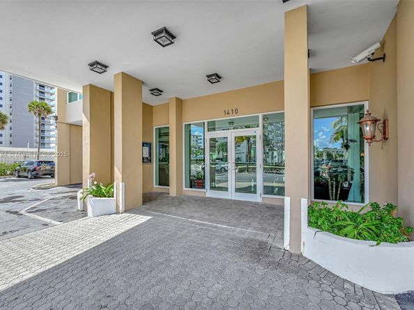 1410 S Ocean Dr 1603, Hollywood FL 33019