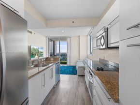 2641 N Flamingo Rd 2408N, Sunrise FL 33323