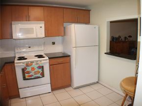 419 SW Natura Ave C, Deerfield Beach FL 33441