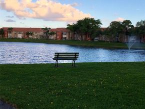 419 SW Natura Ave C, Deerfield Beach FL 33441