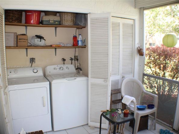419 SW Natura Ave C, Deerfield Beach FL 33441