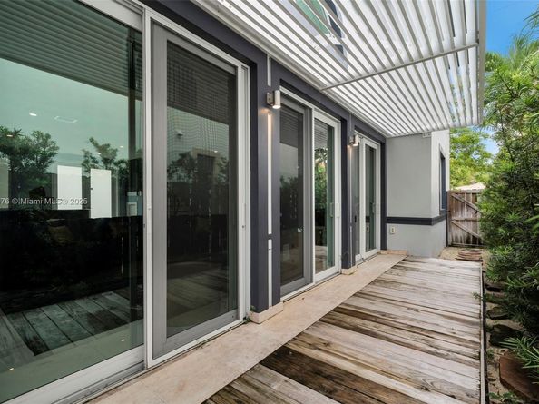 1930 SW 12th Ave, Miami FL 33129