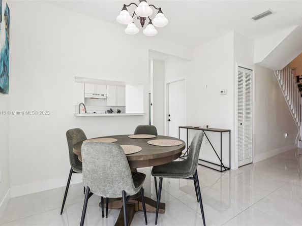 16128 NW 21st St, Pembroke Pines FL 33028