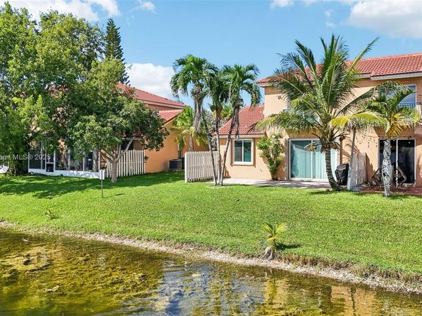 16128 NW 21st St, Pembroke Pines FL 33028
