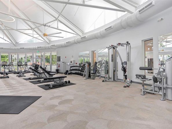 600 Three Islands Blvd 1016, Hallandale Beach FL 33009
