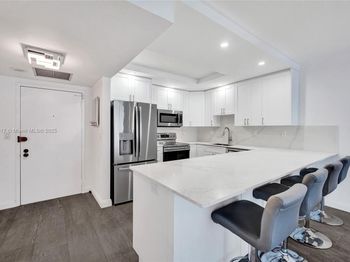 600 Three Islands Blvd