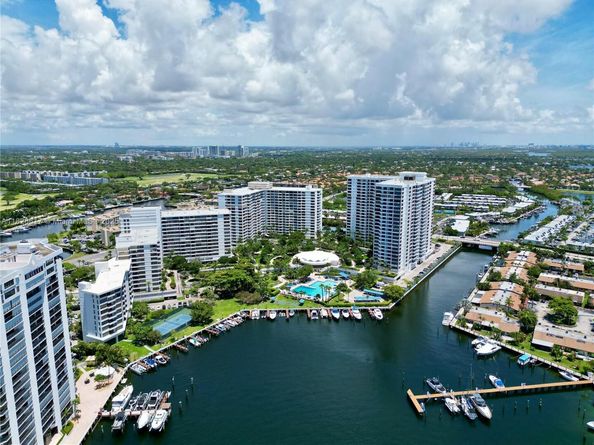 600 Three Islands Blvd 1016, Hallandale Beach FL 33009