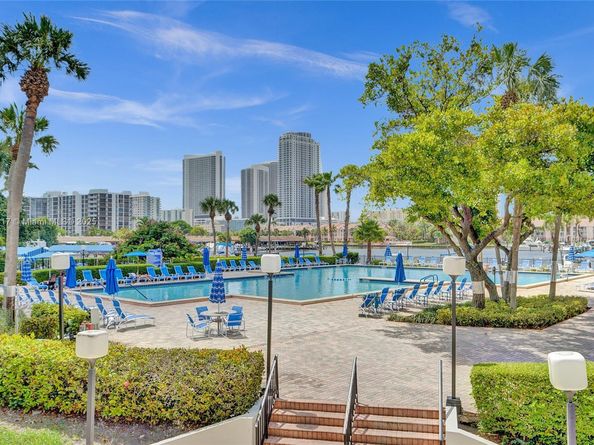 600 Three Islands Blvd 1016, Hallandale Beach FL 33009
