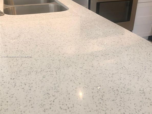 720 SW 111th Ave 307, Pembroke Pines FL 33025